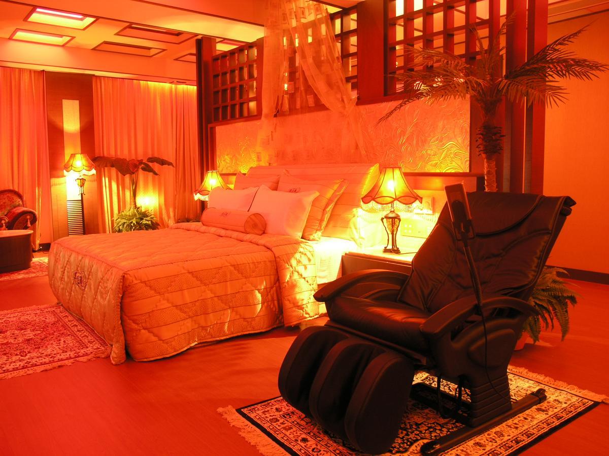 Daniel Spa Motel Pingzhen Eksteriør bilde