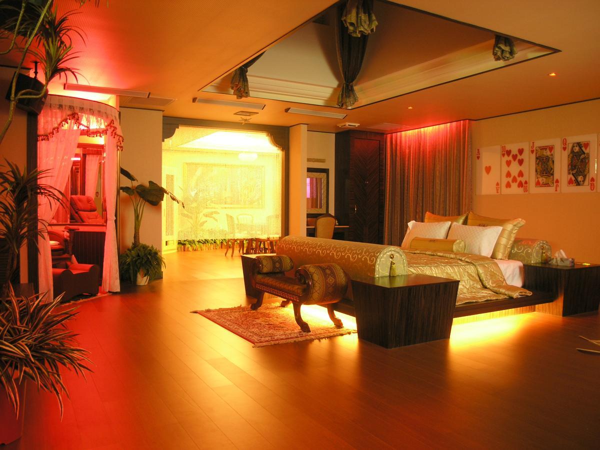 Daniel Spa Motel Pingzhen Eksteriør bilde