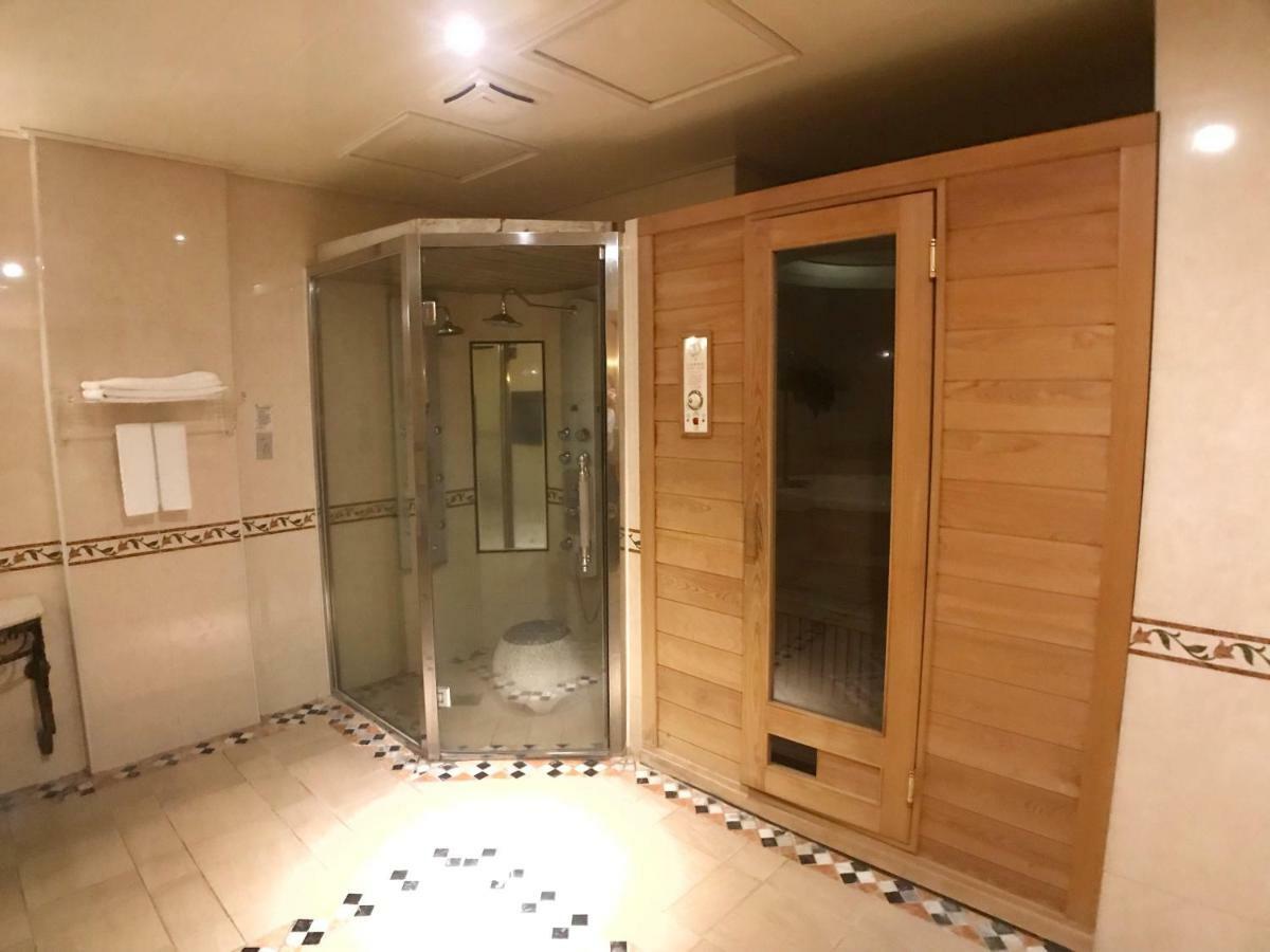 Daniel Spa Motel Pingzhen Eksteriør bilde